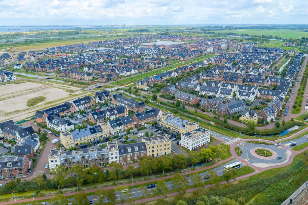 Mooi en net onderhouden 2-kamer parterre appartement in Weespersluis