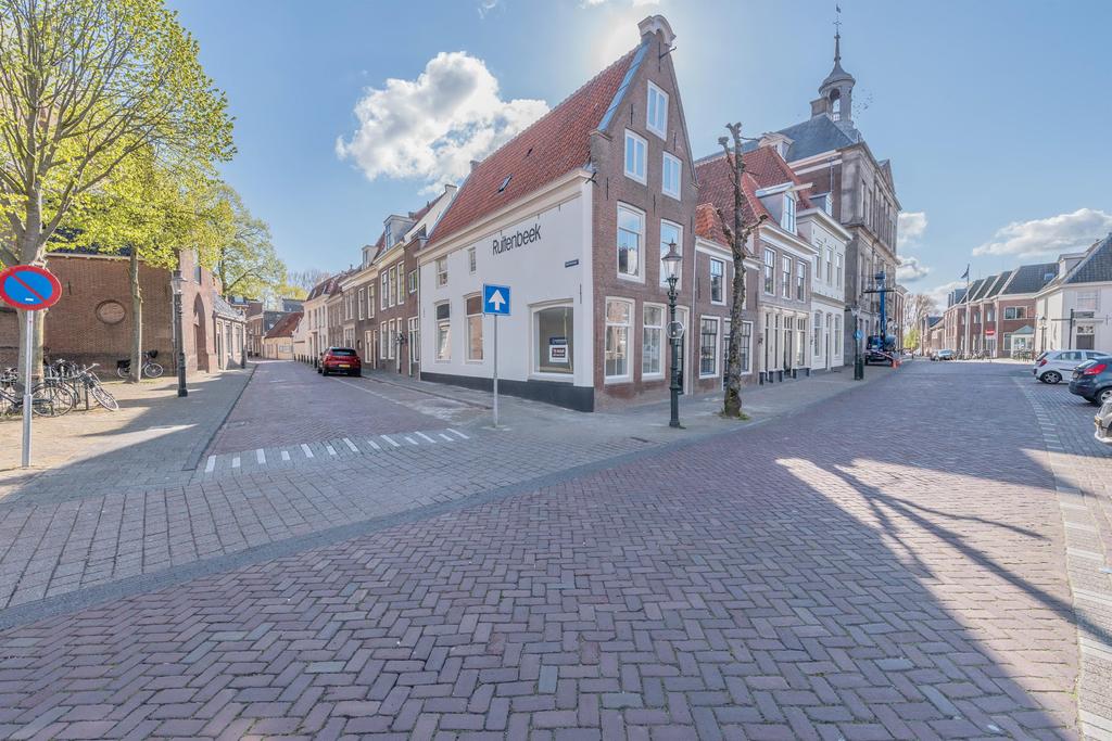 Appartement te huur: Nieuwstraat 37B, Weesp