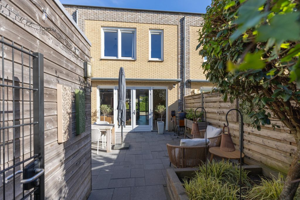 Tussenwoning te koop: Kostverlorenstraat 967, Weesp